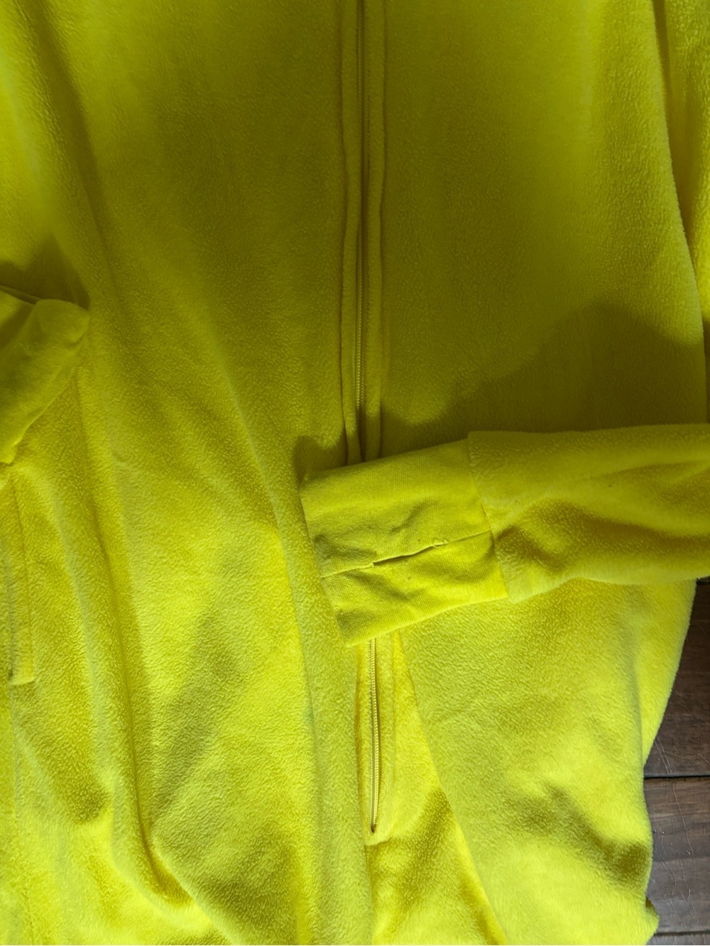 Adult Pokémon Pikachu One-Piece Hooded Jumpsuit Sz M - Picture 3 of 7